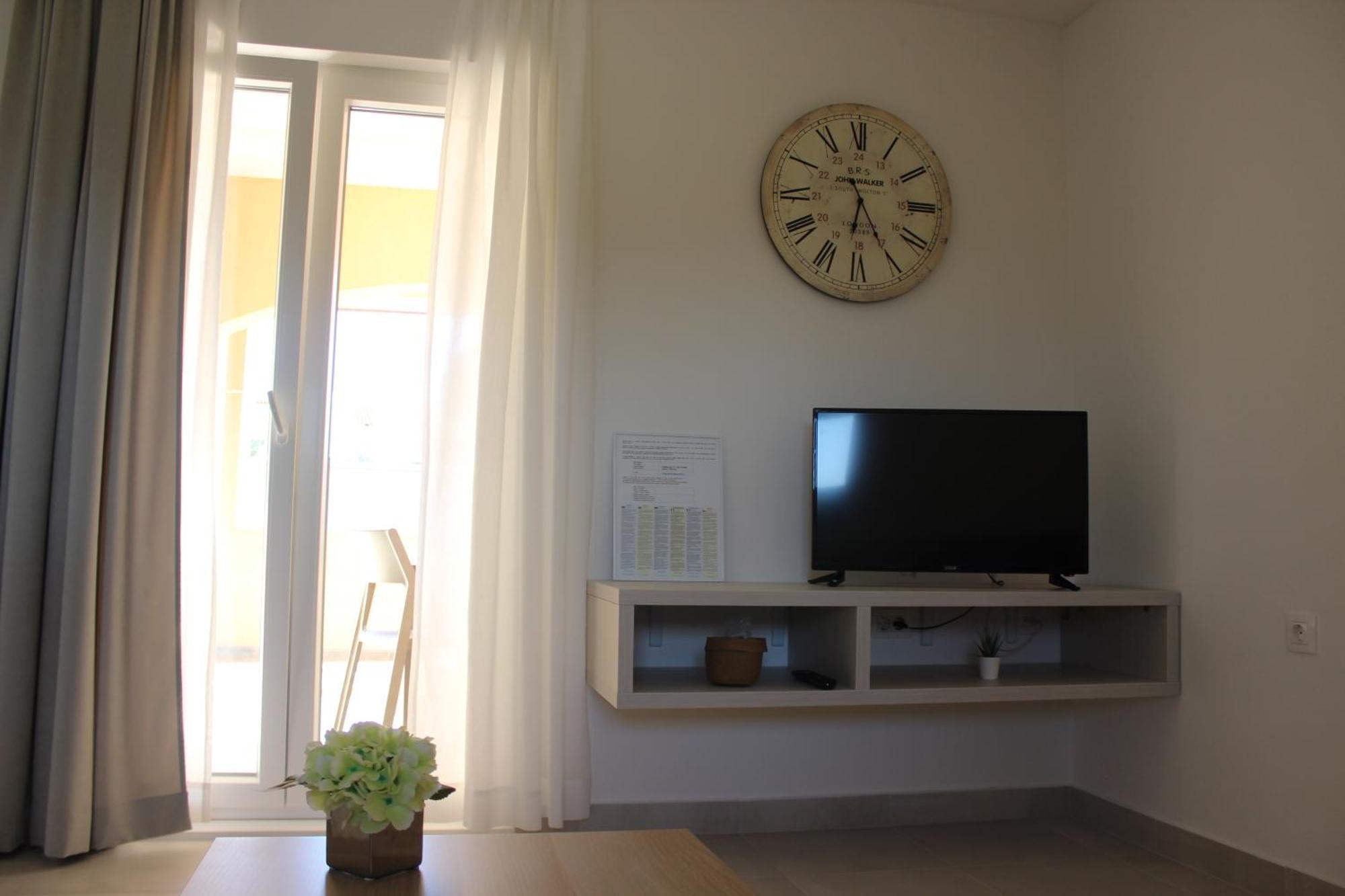 Apartments With A Parking Space Valbandon, Fazana - 7296 Štinjan Habitación foto